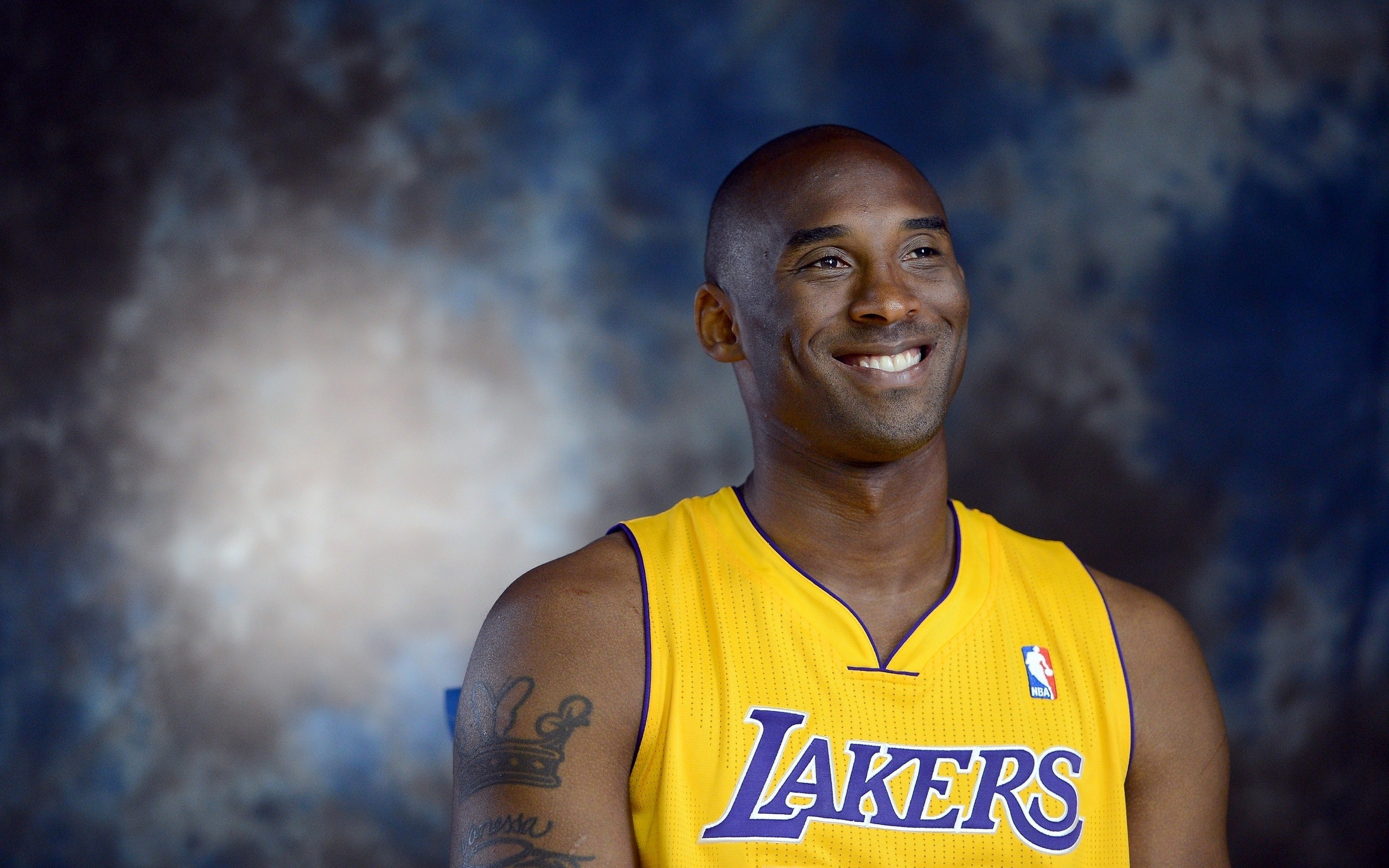 詹姆斯与其 詹姆斯与其