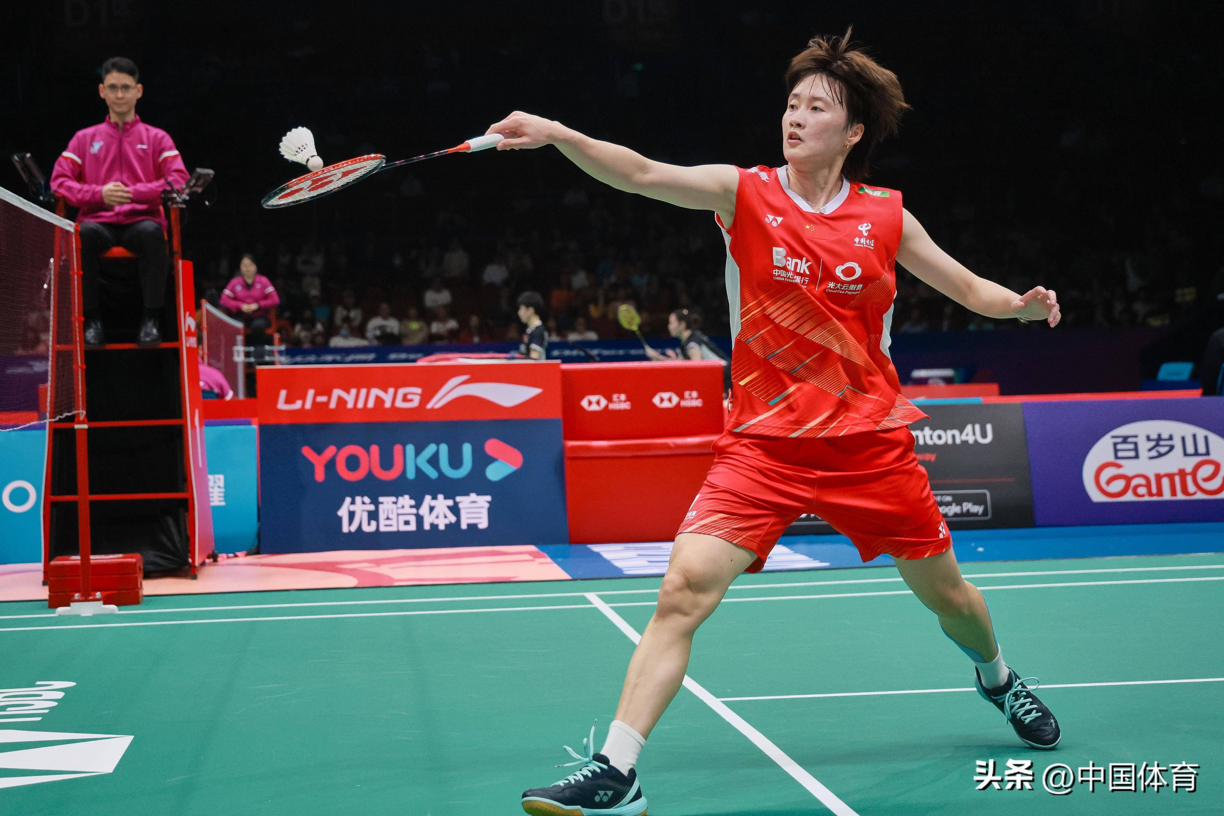 鹈鹕尝试以 鹈鹕尝试以