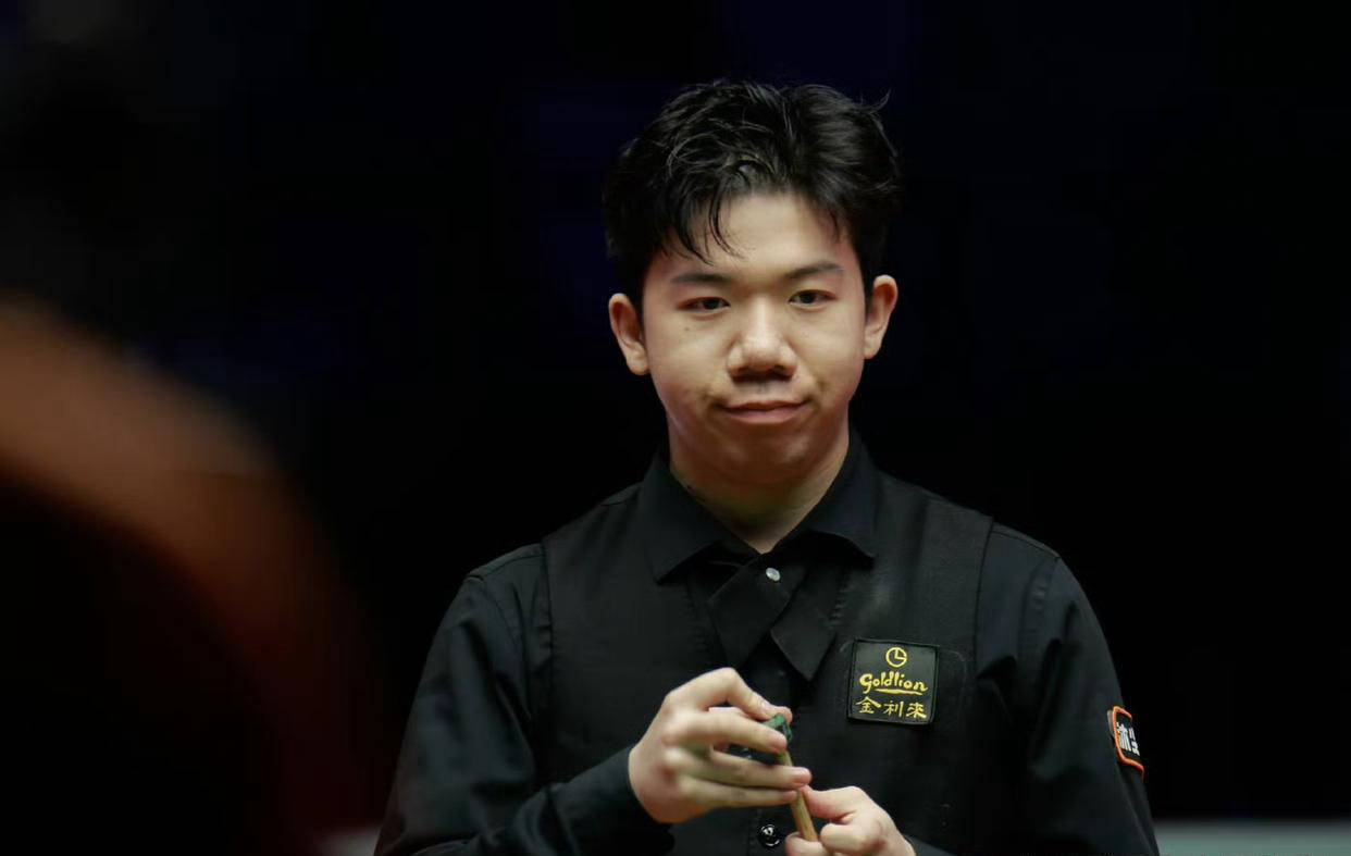 不如坚定地 不如坚定地